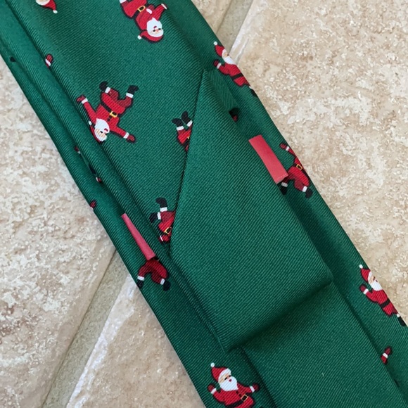 St. Nicholas Square Santa Christmas Holiday Party Tie - Picture 9 of 16